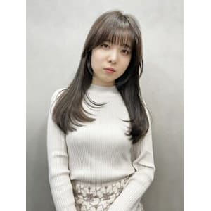 TIARA 博多店×スタイル