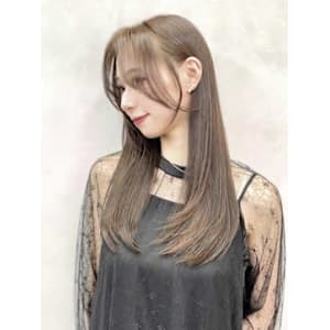 TIARA 博多店×スタイル