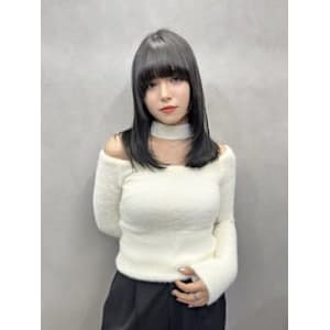 TIARA 博多店×スタイル