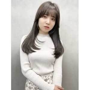 TIARA 博多店×スタイル