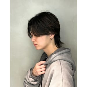 ダークアッシュ/センターパート/メンズウルフ