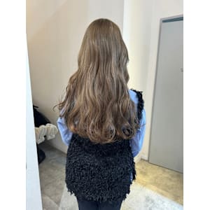 ヘーゼルベージュ