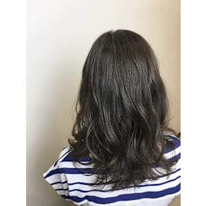 キラツヤヘア！スモーキーベージュ