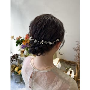 《花屋併設》 シニヨン／お呼ばれヘア