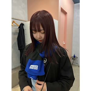 【小川　結女花】ツヤ感　カシスレッド