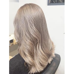 ｜くすみ感×ホワイトミルクティー｜