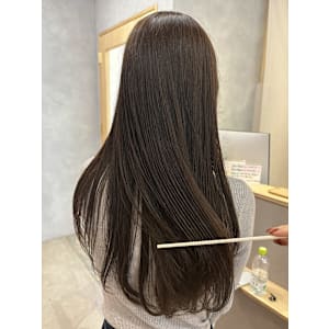 【小川　結女花】水素カラー　オリーブベージュ