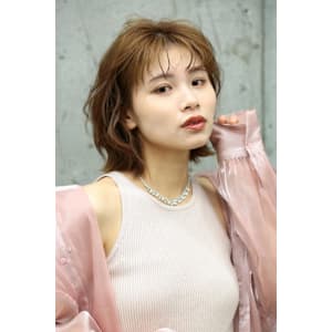 パーマ風ボブ赤味ブラウンで可愛く