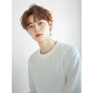 ニュアンスパーマ/シャドウパーマ/センターパート