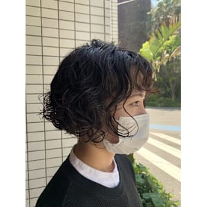 ミニボブ×クリっとパーマ
