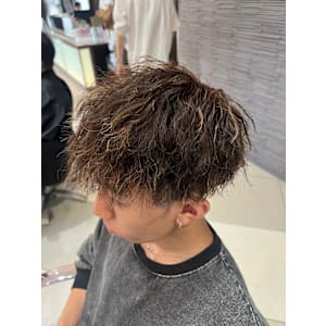 メンズツイストパーマ×メッシュカラー