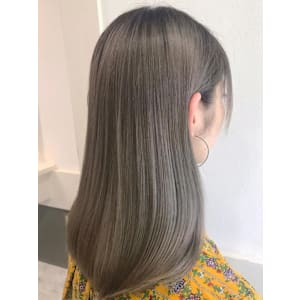 大人グレージュ