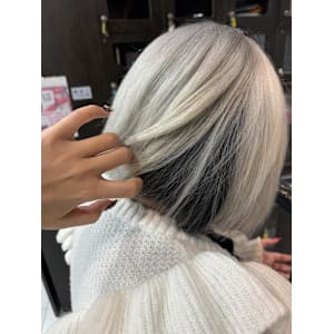 ホワイト/インナーデザイン【錦糸町北口】/ anri