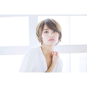 艶カラー/大人ショート/ニュアンスショート/抜け感