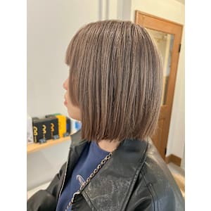 日日 hair salon×ボブ