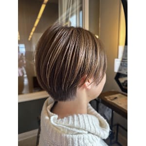 丸みショートカット／マッシュショート