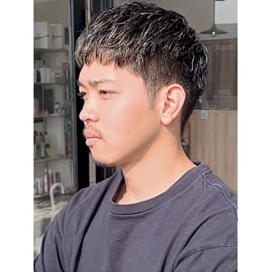 ショートレイヤー×ホワイトメッシュ