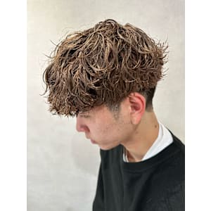 ブリーチカラー＋パーマ