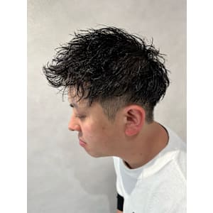 ツイストピンカール