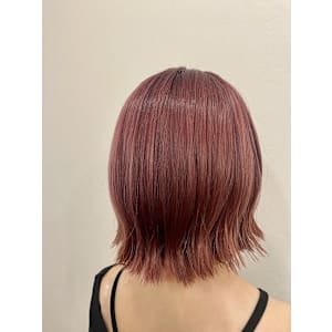 コーラルピンク