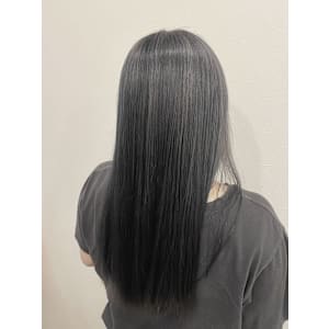 透明感ダークグレー