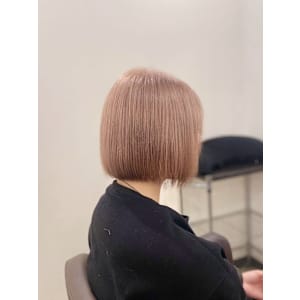 透明感ピンクベージュ