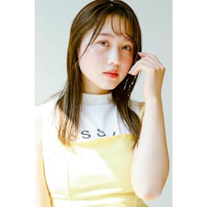 シースルーナチュラルヘア