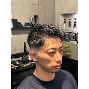 ビジネスショートフェード