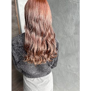 赤みブラウンカラー