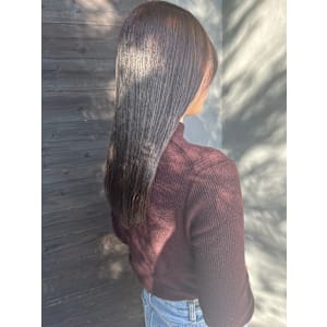 ブラウンカラー