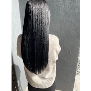 ブルーブラック