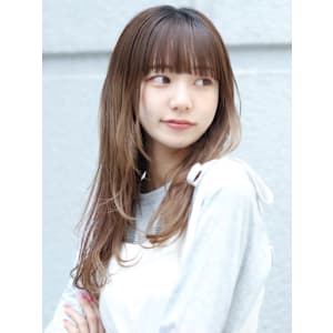 【ivy】ぱっつん前髪&レイヤーカット - ivy by CIEL 女性専用サロン【アイビーバイシエルジョセイセンヨウサロン】掲載中