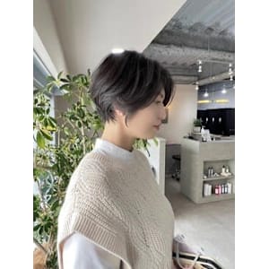 Flag Hair 西通り店×スタイル