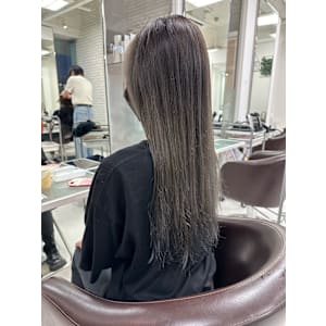 秋にぴったりアッシュグレー