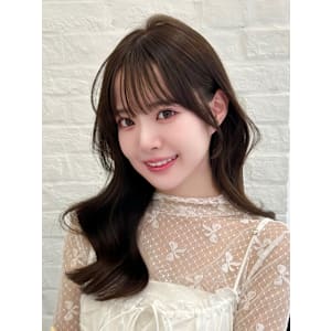 耳にかけても可愛い顔まわり【三軒茶屋】