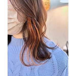 earring color × orange