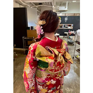 2025　成人のj日  サイド編みおろしヘアー！