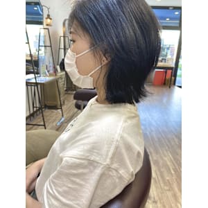 くびれミディアム