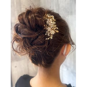 お呼ばれヘア　結婚式アレンジ　アップスタイル　ヘアセット