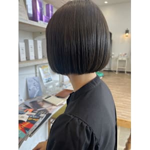 ボブ／透明感カラー