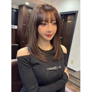 レイヤーカット/ストレート/マロンベージュ