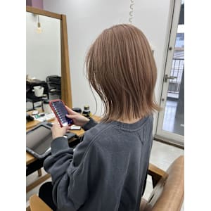 ミディアムボブ