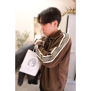 【Look at】クリームパーマニュアンスセンターパート