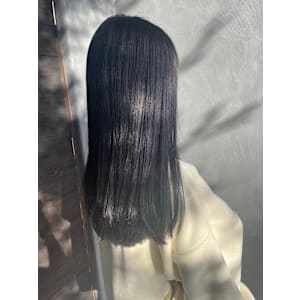 ブルーブラック