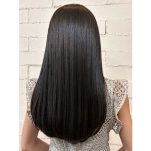 髪質改善トリートメント　地毛風カラー　サラサラストレート