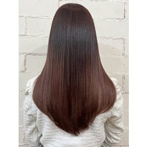 髪質改善カラー　ストレートヘア　レッドブラウン　レイヤー