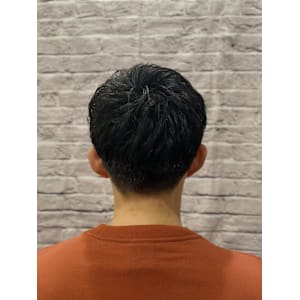 メンズ/ツーブロック/ナチュラル/黒髪/アップバング