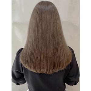 【SOURCE】グレージュ