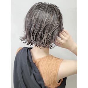 【SOURCE】ホワイトベージュハイライト