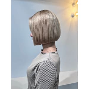 VOL.×ハイトーン×ショート×ボブ